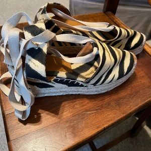 Ralph Lauren Animal print ankle tie shoes